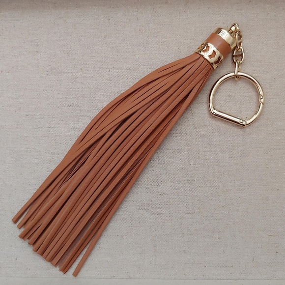 Stella & Dot Handbags - NWT Stella & Dot Tassel Bag Charm